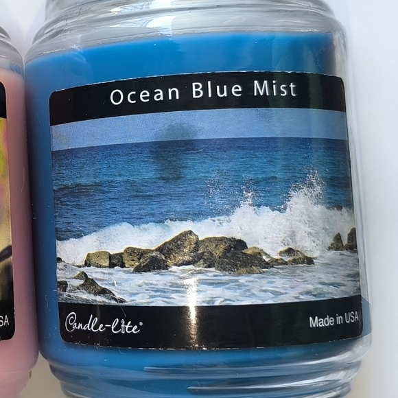 CANDLE-LITE Ocean Blue Mist And English Flower Garden Two Jumbo Candle S… - Picture 4 of 13